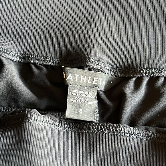 Athleta women’s joggers. Black sz 8. Like new. - Picture 5 of 7